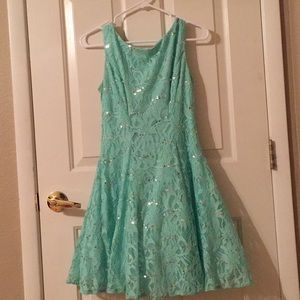 👗Turquoise lace A-line dress